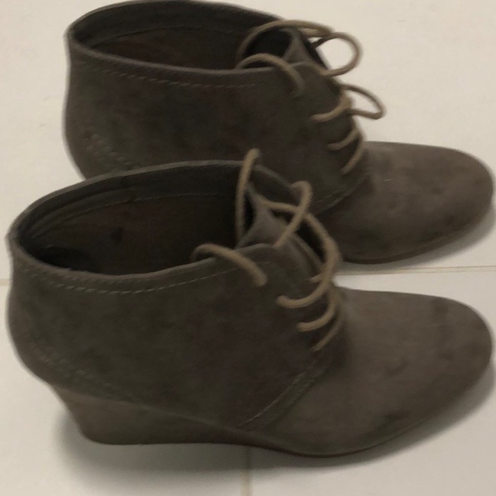 Suede ankle boots.